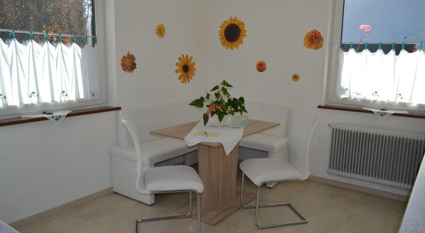 Pension Hexagon Spittal an der Drau Zimmer foto